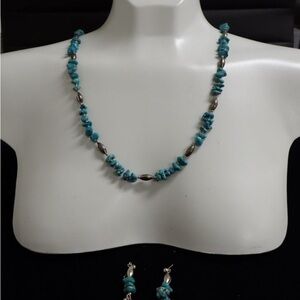 Southwestern Turquoise and Silver Necklace
